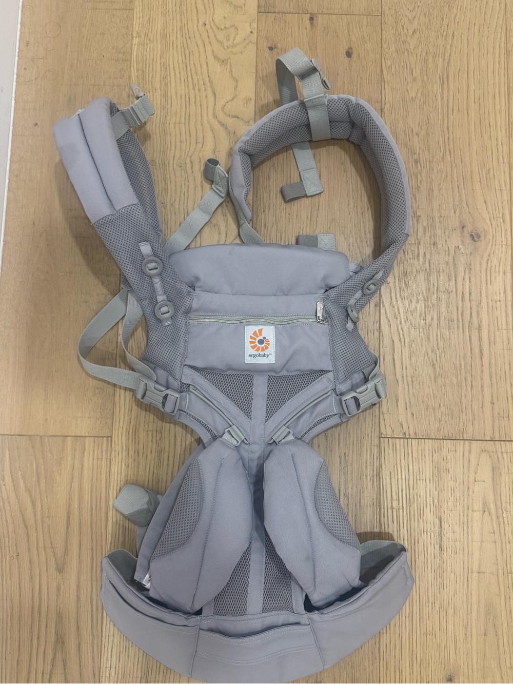 Ergobaby Omni 360 Carrier lightly used